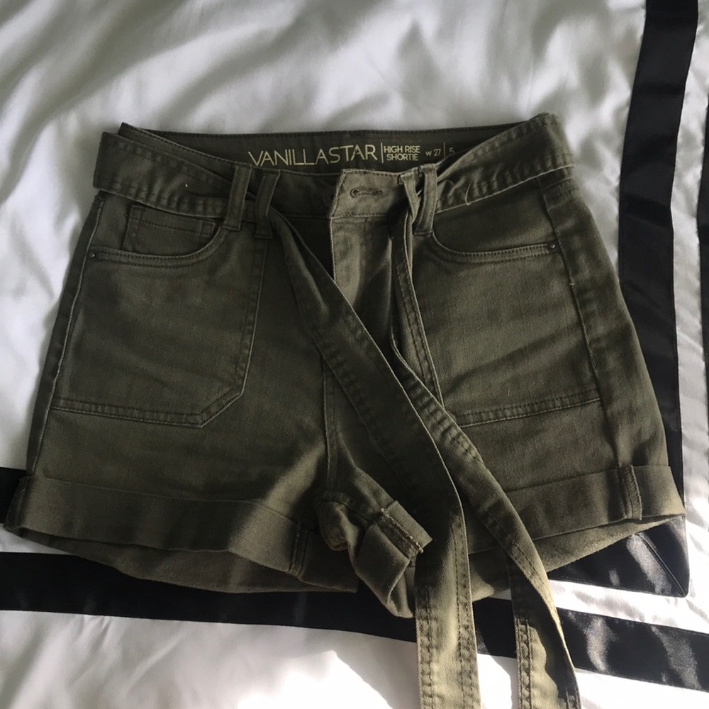 olive green high rise shorts